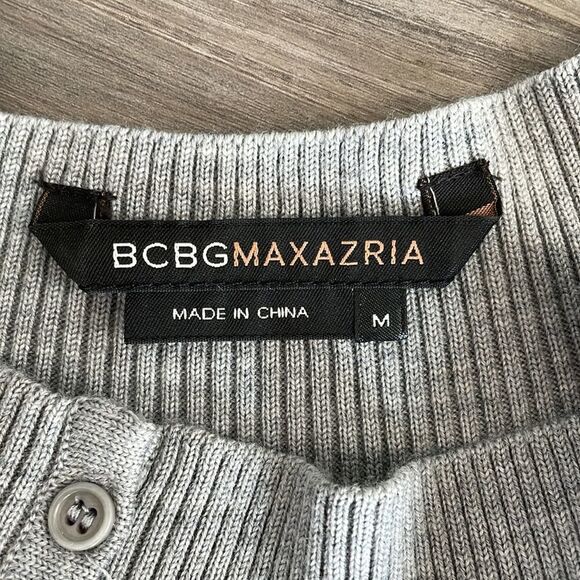 BCBG maxazria 100% Marino wool, off shoulder, open back, MED, like new! 1586 - Picture 6 of 13